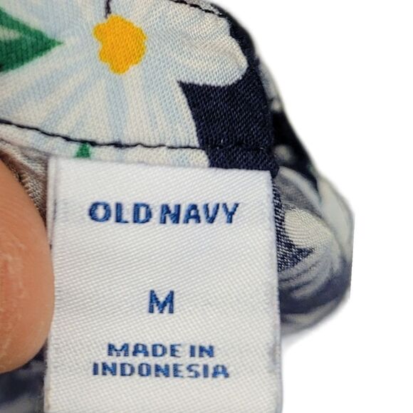 Old Navy Navy Blue Daisy Print Flowy Tank Top Women's Size M - Picture 3 of 7